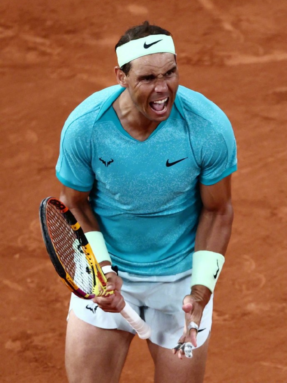 爱游戏-法网轻取年终总决赛，纳达尔统治全场