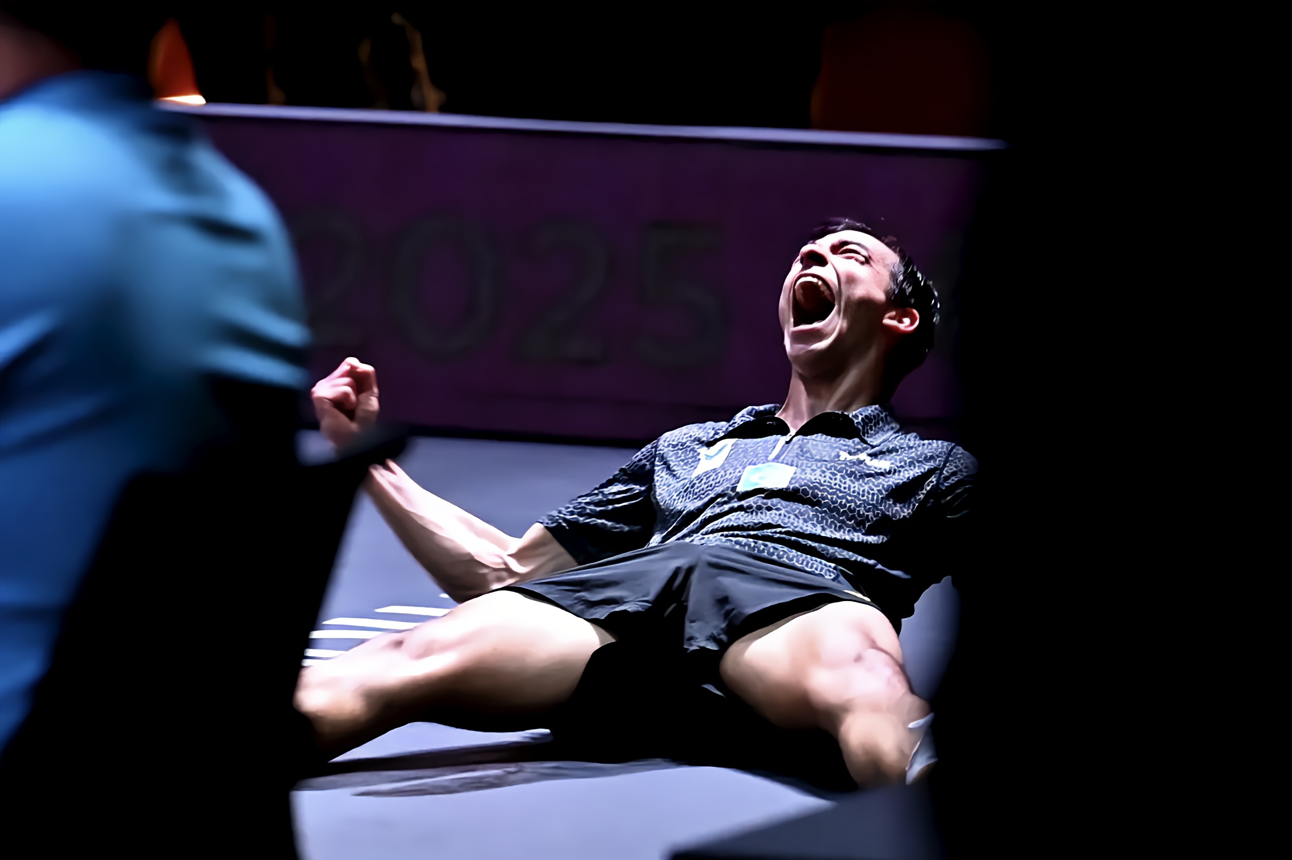 爱游戏大厅-奥地利队轻取葡萄牙队，梁靖崑统治全场