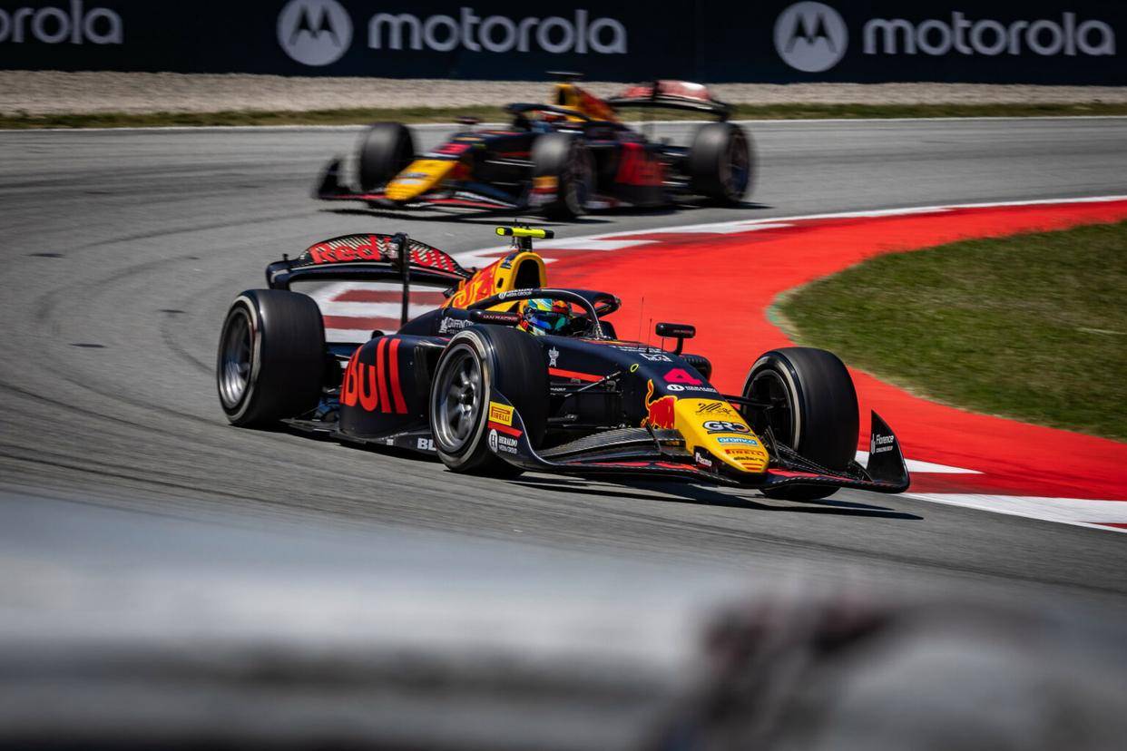 爱游戏在线-红牛车队轻取威廉姆斯，维斯塔潘状态火热