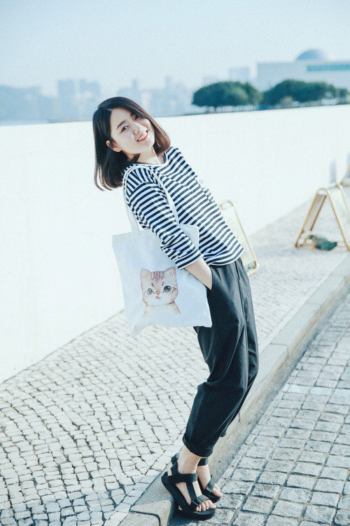 爱游戏入口-防守长城与奔涌黄河，恩比德的存在感与山西队的全面压制