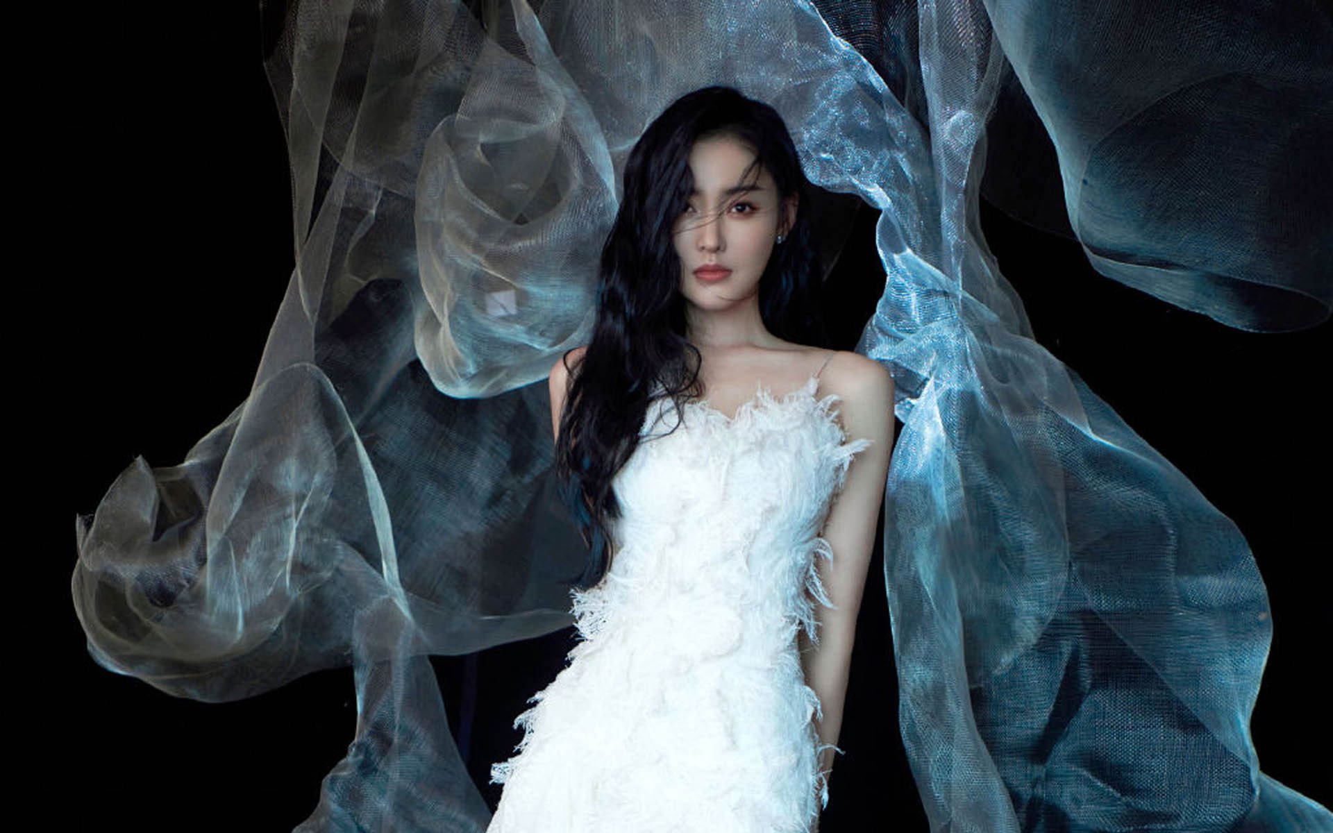 阿劳霍之手，一场由中卫导演的战术溃败复盘阿森纳如何以精密机器冲垮西班牙足球的骄傲，揭示比赛真正掌控者的隐秘之力